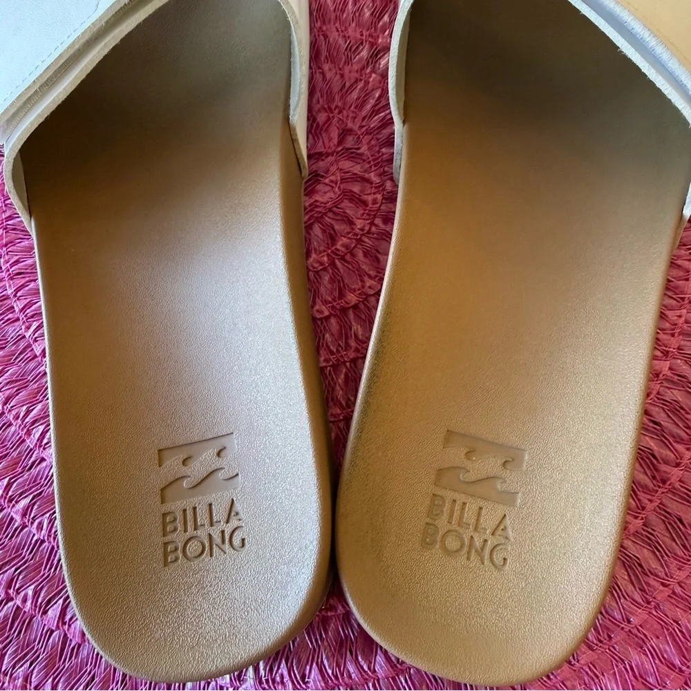 Billabong Women's White Slide Sandals with Tan Footbed - Size 10